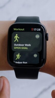 When Your Fitness App Acts Like a Bank The Quiet Revolution of Embedded Finance