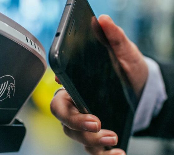 Innovations Driving the Growth of Contactless Payment Solutions Worldwide